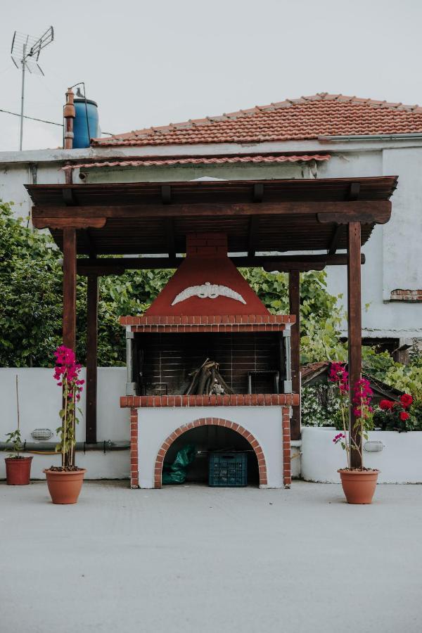 House Of Gardenia Makrirrákhi Exterior foto